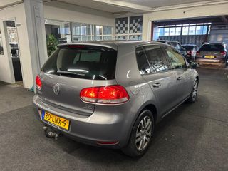 Voertuigafbeelding 6