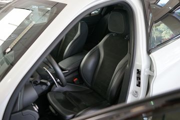 Voertuigafbeelding 37