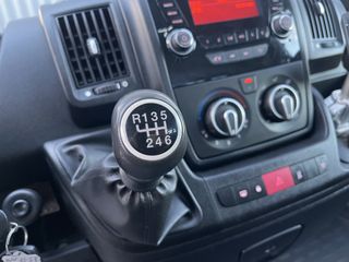 Voertuigafbeelding 44