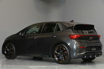 Voertuigafbeelding 6