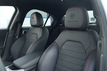 Voertuigafbeelding 32