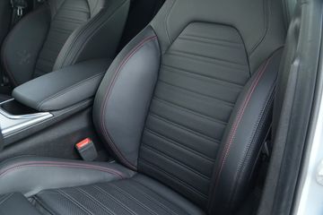 Voertuigafbeelding 33