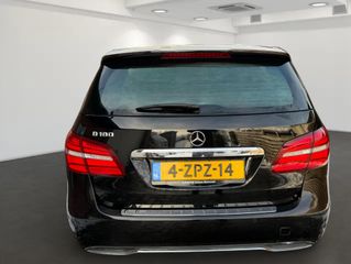 Voertuigafbeelding 5