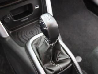 Voertuigafbeelding 21