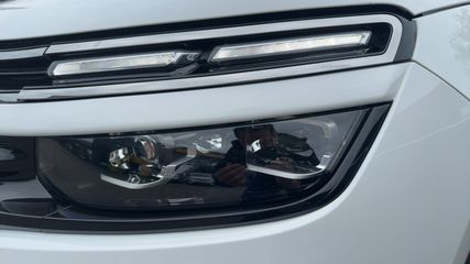 Voertuigafbeelding 25