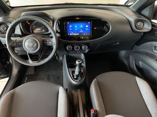 Voertuigafbeelding 12