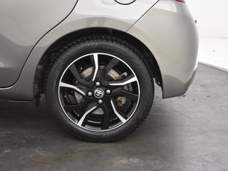 Voertuigafbeelding 16