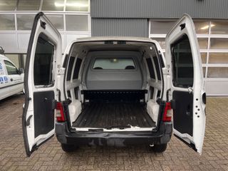 Voertuigafbeelding 15