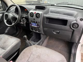 Voertuigafbeelding 5