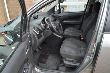 Voertuigafbeelding 14