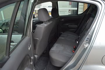 Voertuigafbeelding 16