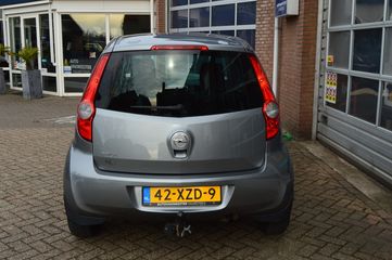 Voertuigafbeelding 5