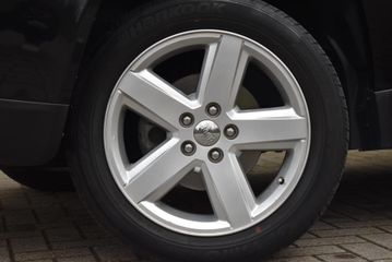 Voertuigafbeelding 14