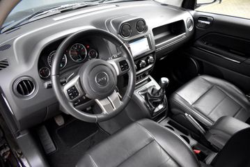 Voertuigafbeelding 18