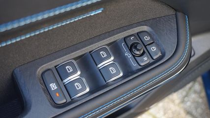 Voertuigafbeelding 13