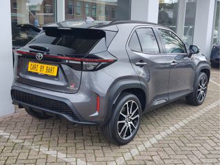 Voertuigafbeelding 4