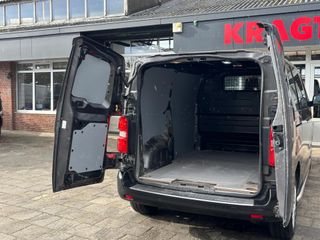 Voertuigafbeelding 11