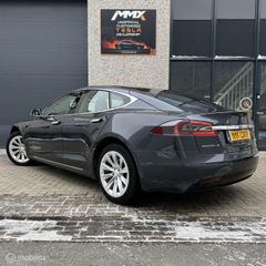 Voertuigafbeelding 6