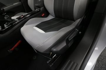 Voertuigafbeelding 13