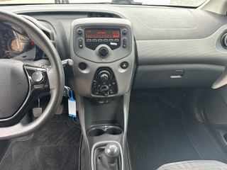 Voertuigafbeelding 9