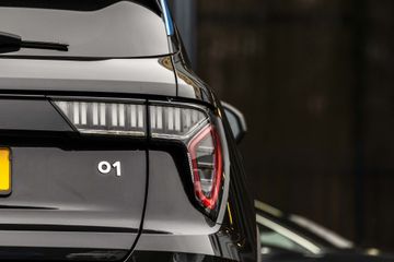 Voertuigafbeelding 6