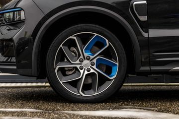 Voertuigafbeelding 8