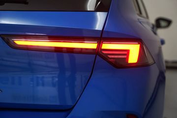 Voertuigafbeelding 30