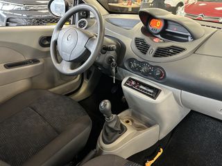 Voertuigafbeelding 11