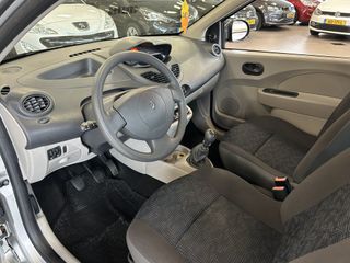 Voertuigafbeelding 13