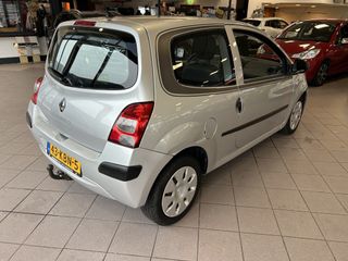 Voertuigafbeelding 5