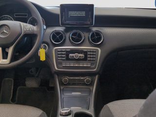 Voertuigafbeelding 16