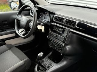 Voertuigafbeelding 3