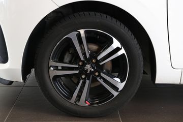 Voertuigafbeelding 9