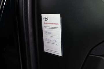 Voertuigafbeelding 8