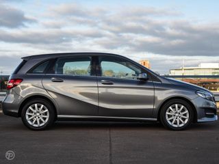 Voertuigafbeelding 5