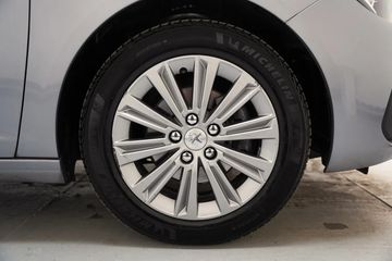 Voertuigafbeelding 27