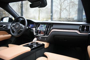 Voertuigafbeelding 2