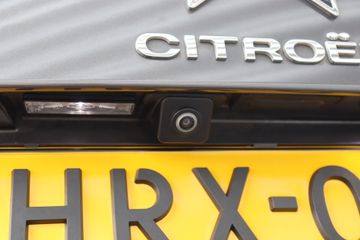 Voertuigafbeelding 9