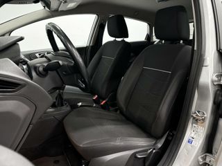 Voertuigafbeelding 21