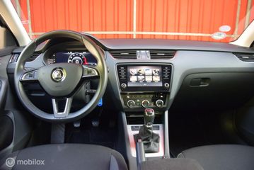 Voertuigafbeelding 9