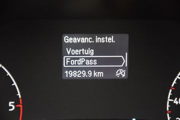 Voertuigafbeelding 12