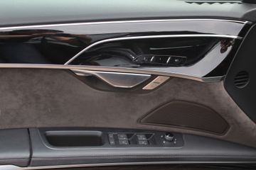 Voertuigafbeelding 38