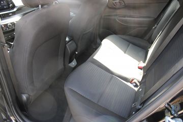 Voertuigafbeelding 11