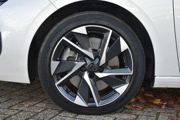 Voertuigafbeelding 24