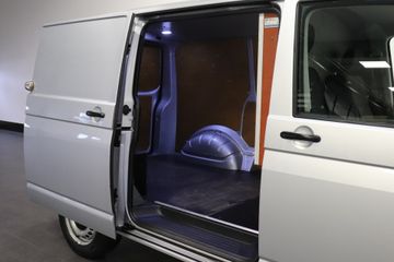 Voertuigafbeelding 8