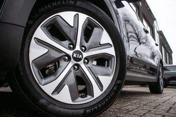 Voertuigafbeelding 14