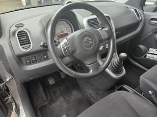 Voertuigafbeelding 6