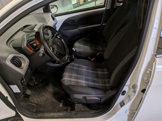 Voertuigafbeelding 6