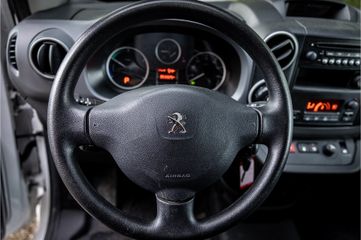 Voertuigafbeelding 6