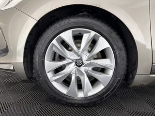 Voertuigafbeelding 27